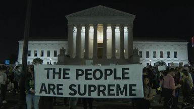 Derecho al aborto: documento filtrado parece mostrar que la Corte Suprema de EE. UU. podría revocar Wade v Roe |  Noticias americanas Derecho al aborto: documento filtrado parece mostrar que la Corte Suprema de EE. UU. podría revocar Wade v Roe |  Noticias americanas